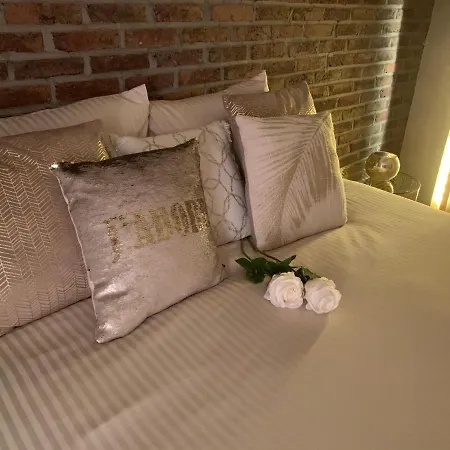 B&B M'aye